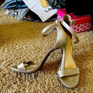Jessica Simpson Heels